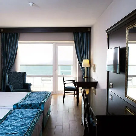 Ege 4*