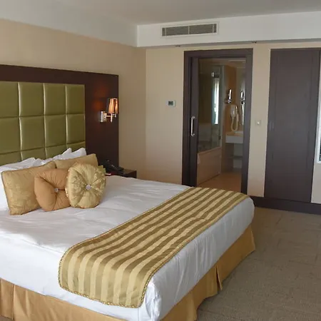 Ege Hotel 4*