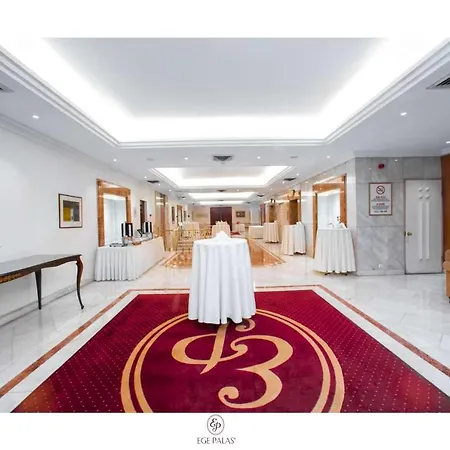Ege Hotel